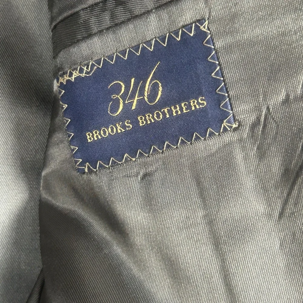 Brooks Brothers 346 Mens Gray‎ Herringbone Two Button Blazer Sport Coat Jacket